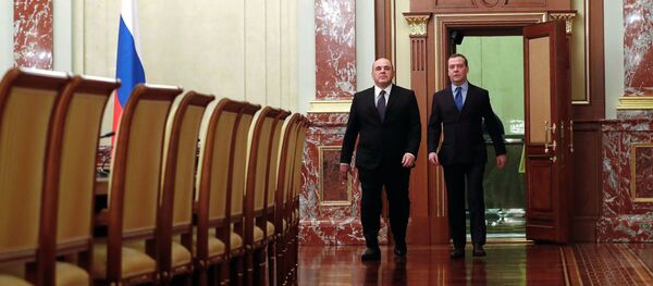 Встреча премьер-министра РФ М. Мишустина и заместителя председателя Совета безопасности РФ Д. Медведева в Доме правительства РФ - Sputnik Беларусь