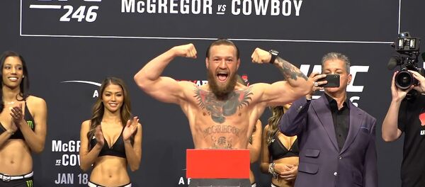 Ирландец против ковбоя: чем закончился бой Макгрегора и Серроне - Sputnik Беларусь