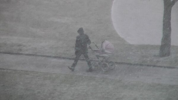 Погодный апокалипсис: снежный буран в Минске - Sputnik Беларусь