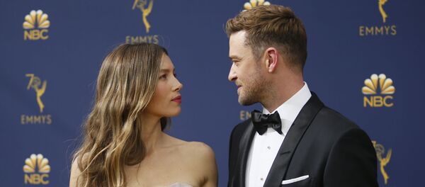 Американский певец Джастин Тимберлейк и актриса Джессика Билл  - Sputnik Беларусь