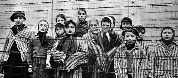 Дети, заключенные концентрационного лагеря Освенцим Дети, заключенные концентрационного лагеря Освенцим - Sputnik Беларусь