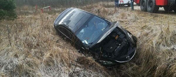 Легковушка вылетела в кювет и перевернулась под Витебском Легковушка вылетела в кювет и перевернулась под Витебском - Sputnik Беларусь