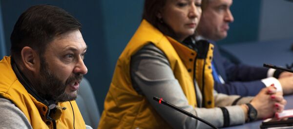 Кіраўнік Sputnik Эстонія Алена Чэрышава, выканаўчы дырэктар МІА Россия сегодня Кірыл Вышынскі і старшыня камітэта Дзяржаўнай Думы РФ па міжнародных справах Леанід Слуцкі Кіраўнік Sputnik Эстонія Алена Чэрышава, выканаўчы дырэктар МІА Россия сегодня Кірыл Вышынскі і старшыня камітэта Дзяржаўнай Думы РФ па міжнародных справах Леанід Слуцкі - Sputnik Беларусь