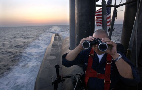 Офицер на борту подводной лодки USS Florida  - Sputnik Беларусь