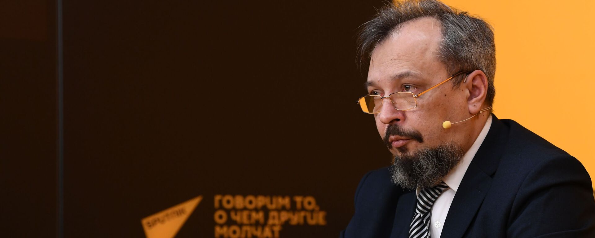Главный редактор аналитического журнала Геоэнергетика.ru Борис Марцинкевич  - Sputnik Беларусь, 1920, 27.01.2021