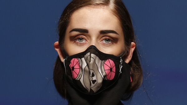 Защитные маски для коллекции Гриффи выпускает Vogmask - Sputnik Беларусь