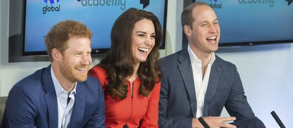 Принцы Гарри и Уильям и Кейт Миддлтон - Sputnik Беларусь