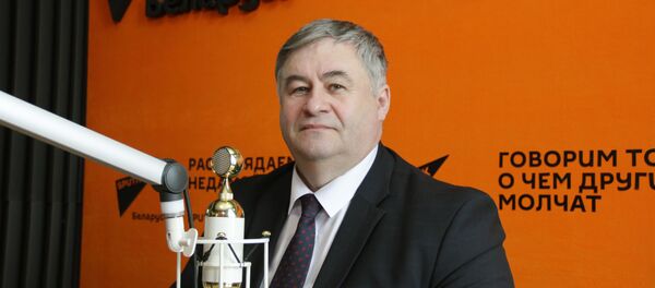 Карлюкевіч распавёў, які беларускі пісьменнік прадаецца лепш за ўсё Карлюкевіч распавёў, які беларускі пісьменнік прадаецца лепш за ўсё - Sputnik Беларусь