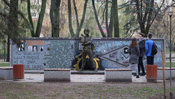 Так мог бы выглядеть памятник Виктору Цою в Минске - Sputnik Беларусь