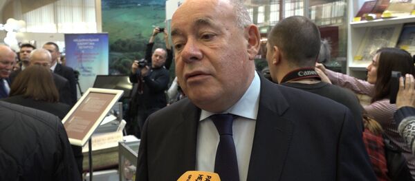 Михаил Швыдкой рассказал, что думает о белорусской литературе - Sputnik Беларусь