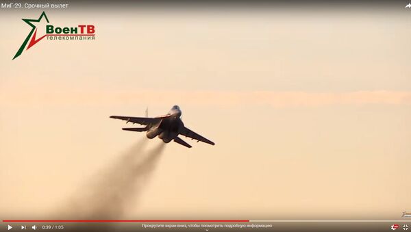 Внезапный вылет: как проходит проверка пилотов истребителей - видео - Sputnik Беларусь