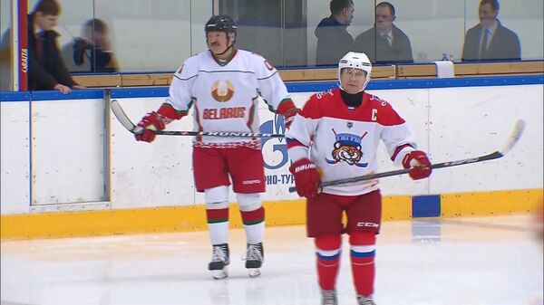Президентский хоккей: Лукашенко и Путин вышли на лед  - Sputnik Беларусь
