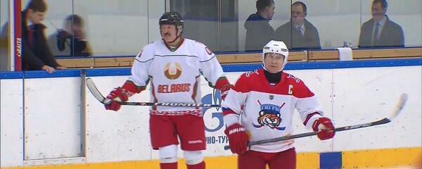 Президентский хоккей: Лукашенко и Путин вышли на лед  - Sputnik Беларусь