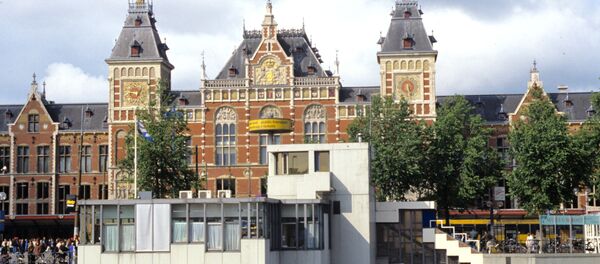 Железнодорожный вокзал в Роттердаме - Sputnik Беларусь