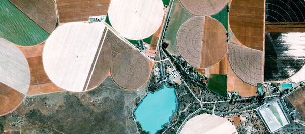 Изображение из космоса местности в провинции Ксарип, ЮАР Изображение из космоса местности в провинции Ксарип, ЮАР - Sputnik Беларусь