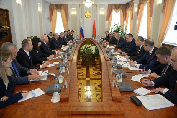 Румас: Беларусь предлагает Архангельской области нарастить поставки техники - Sputnik Беларусь