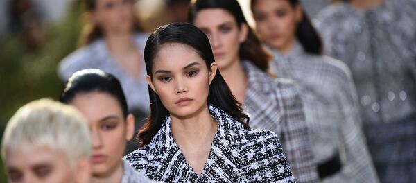 Показ мод дома Шанель - Sputnik Беларусь