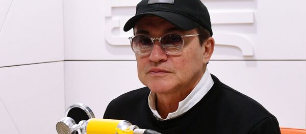 Журналист, телеведущий, режиссер и актер Дмитрий Дибров - Sputnik Беларусь