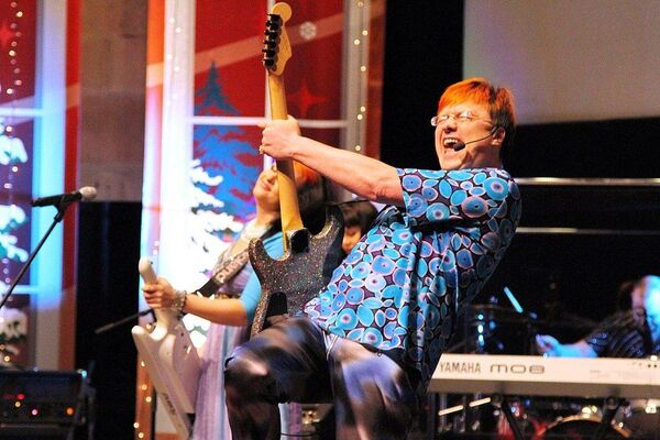 Фестиваль блюзовых танцев и концерт Бузовой: куда пойти 22 февраля в Минске - Sputnik Беларусь