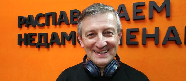 Романчук: импортозамещение ― обыкновенное зло Романчук: импортозамещение ― обыкновенное зло - Sputnik Беларусь