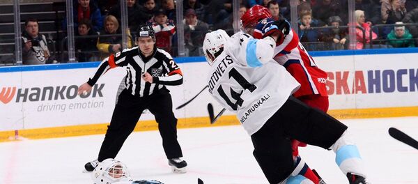 Игровой момент матча Игровой момент матча - Sputnik Беларусь