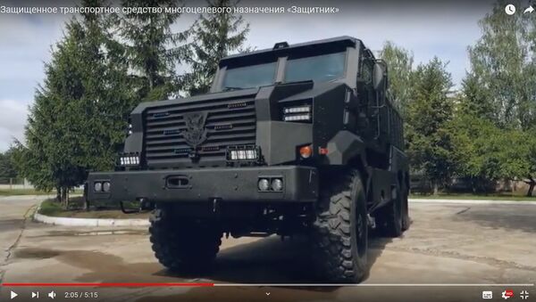 Госкомвоенпром опубликовал видео белорусского MRAP Защитник - Sputnik Беларусь