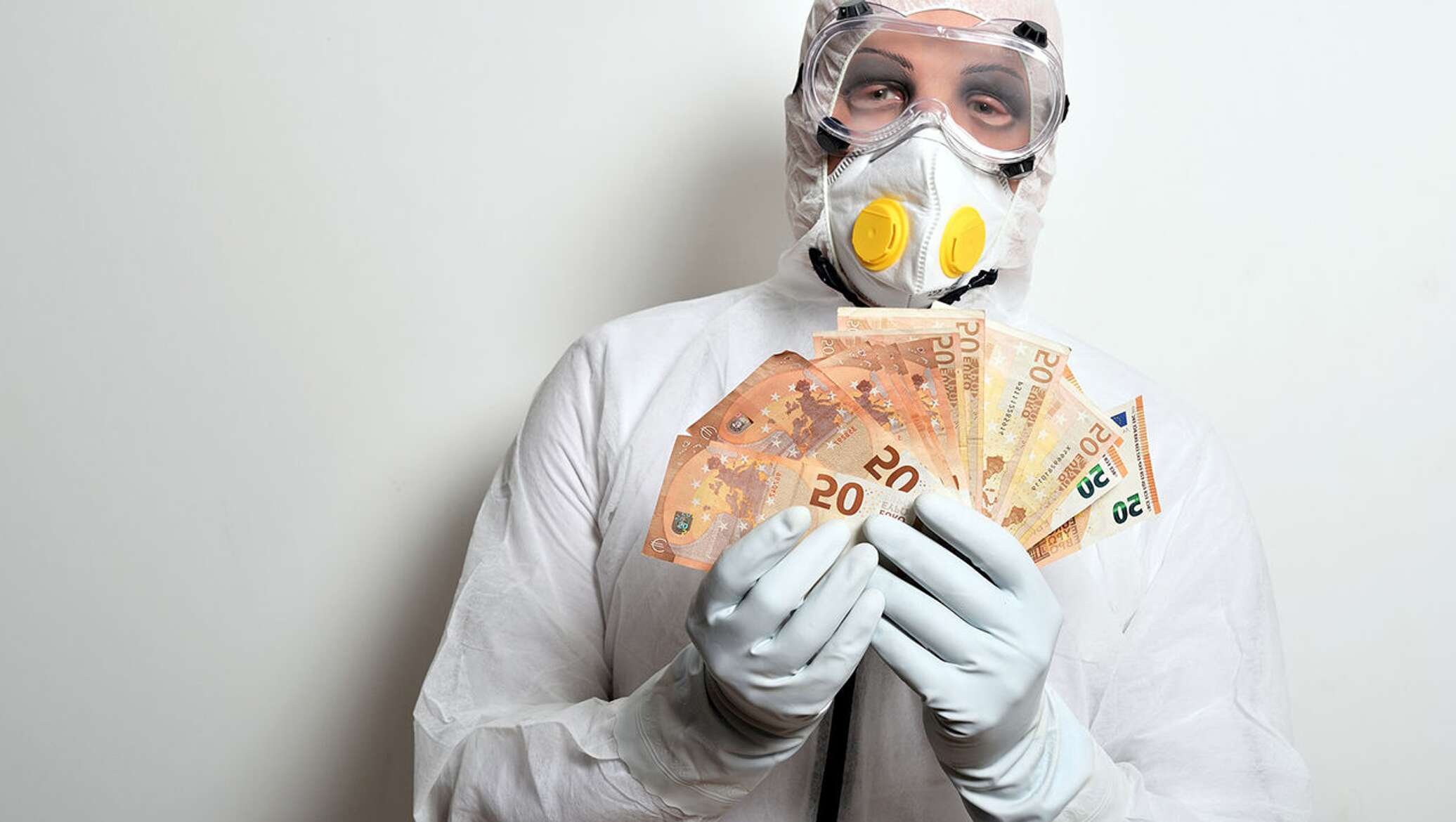 Болезнь через деньги. Болезнь через деньги. Микробы на деньгах. Деньги микробы иллюстрация. Болезнь через деньги.