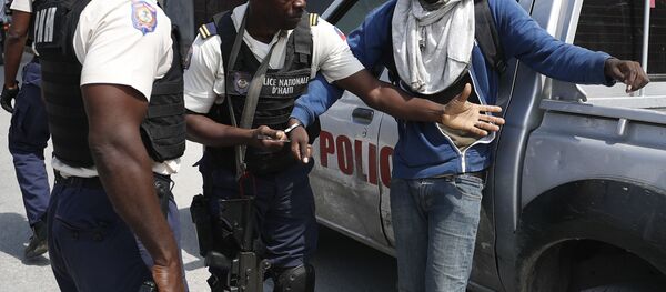 Сотрудники полиции в Гаити - Sputnik Беларусь