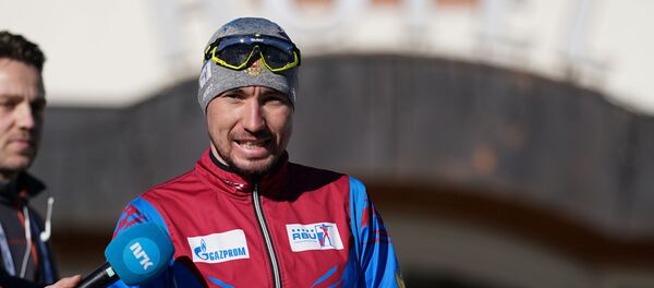 Спортсмен сборной России по биатлону Александр Логинов Спортсмен сборной России по биатлону Александр Логинов - Sputnik Беларусь