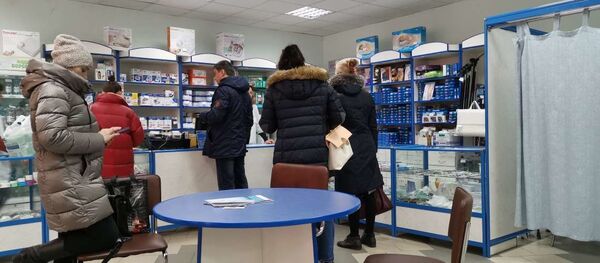 В аптеке Медтехника можно купить респираторы В аптеке Медтехника можно купить респираторы - Sputnik Беларусь