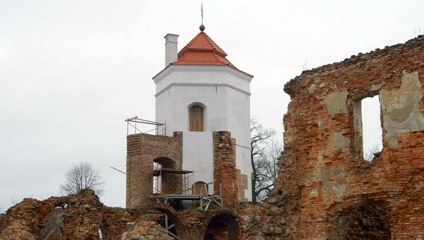 Гольшанский замок во время консервации - Sputnik Беларусь