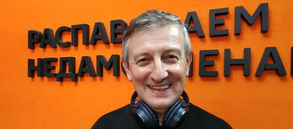 Романчук в программе Деньги и мир: о ситуации в экономике и коронавирусе - Sputnik Беларусь