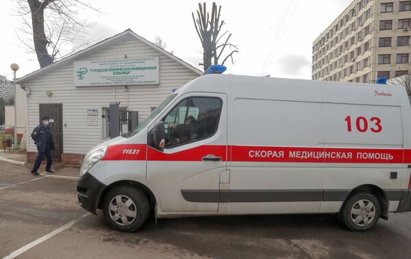 Коронавирус в БНТУ: студенты рассказали, что происходит в вузе и общагах Коронавирус в БНТУ: студенты рассказали, что происходит в вузе и общагах - Sputnik Беларусь
