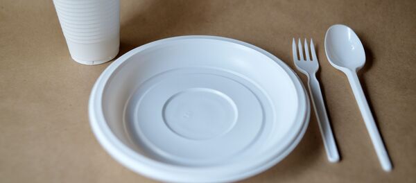 Пластиковая посуда - Sputnik Беларусь