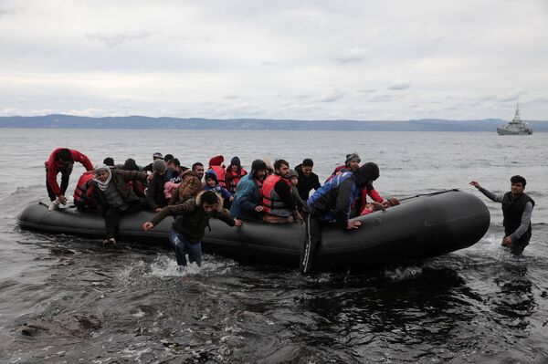 Турция открыла границы для беженцев в Европу - Sputnik Беларусь