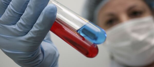 Работа врача с анализами, архивное фото - Sputnik Беларусь