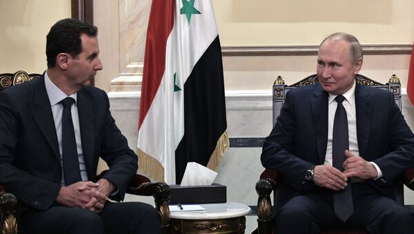 Президент РФ Владимир Путин и президент Сирии Башар Асад (слева) - Sputnik Беларусь