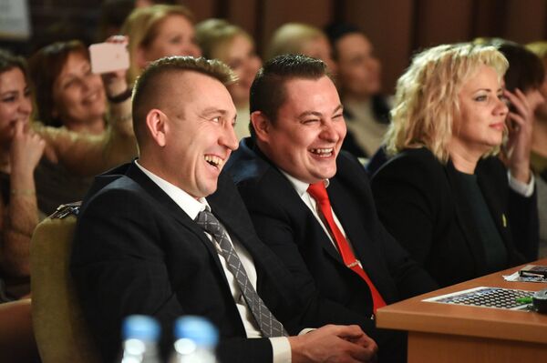 Своя Семенович и позитивный plus size: в Гомеле выбрали молочную красу - Sputnik Беларусь