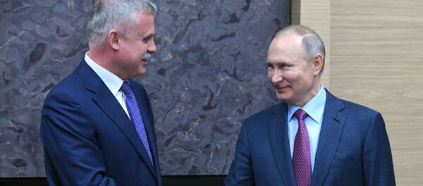 Пуцін абмеркаваў з Засем святкаванне 75-годдзя Перамогі ў краінах АДКБ Пуцін абмеркаваў з Засем святкаванне 75-годдзя Перамогі ў краінах АДКБ - Sputnik Беларусь