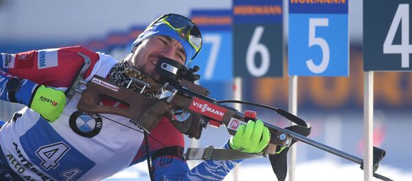 Российский биатлонист Александр Логинов Российский биатлонист Александр Логинов - Sputnik Беларусь