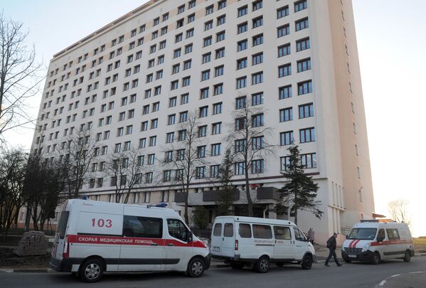 Из этого здания студентов забирали прямиком в Боровляны. - Sputnik Беларусь
