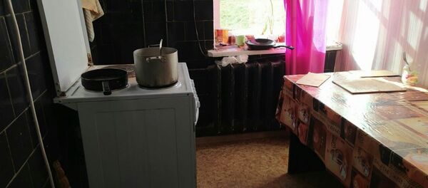 Кухня эвакуированного общежития Кухня эвакуированного общежития - Sputnik Беларусь