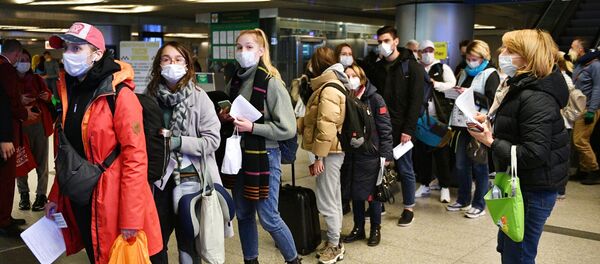 Усиление санитарного контроля в аэропорту Внуково в связи с коронавирусом - Sputnik Беларусь