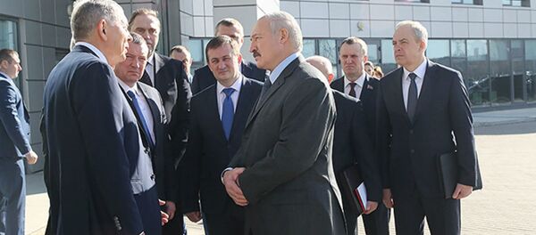 Посещение президентом Беларуси Александром Лукашенко научно-производственного частного предприятия Адани - Sputnik Беларусь