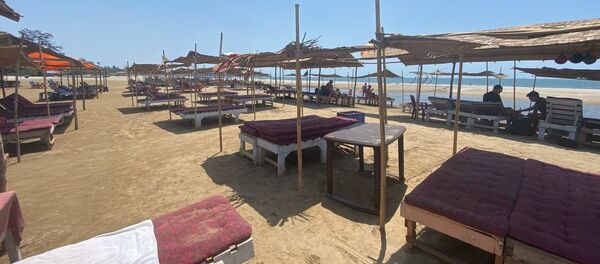 Пляжи на Гоа сейчас практически безлюдны - Sputnik Беларусь