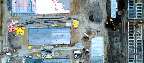 Строительная площадка инфекционной больницы Строительная площадка инфекционной больницы - Sputnik Беларусь