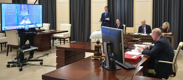 Президент РФ В. Путин принял участие в саммите лидеров Большой двадцатки по коронавирусу в режиме видеоконференции - Sputnik Беларусь