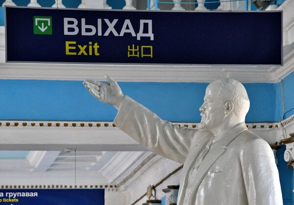 Украинцы переживают больше. Что происходит на закрытой границе Украинцы переживают больше. Что происходит на закрытой границе - Sputnik Беларусь