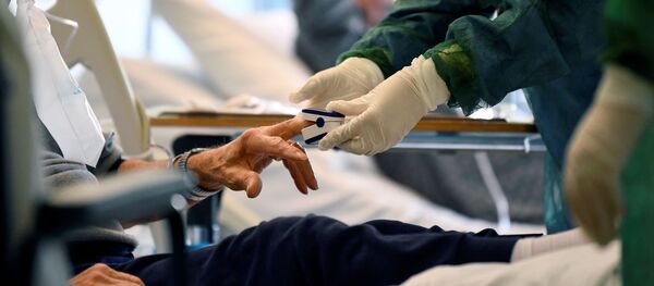 Все врачи, вне зависимости от специализации, занимаются только спасением больных коронавирусом - Sputnik Беларусь