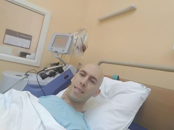 Жизнь под вопросом: что делать онкобольным, которые лечатся за границей Жизнь под вопросом: что делать онкобольным, которые лечатся за границей - Sputnik Беларусь
